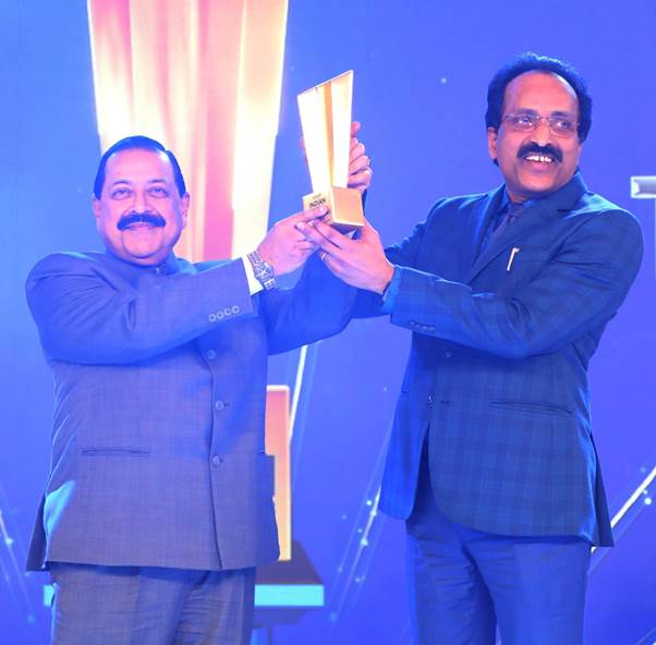 isro-presented-with-‘indian-of-the-year-award’-for-2023