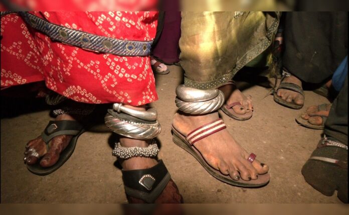 <b>childhood-dreams-stolen:-the-shadow-of-early-marriages-in-madhya-pradesh’s-jaitpura-village</b>