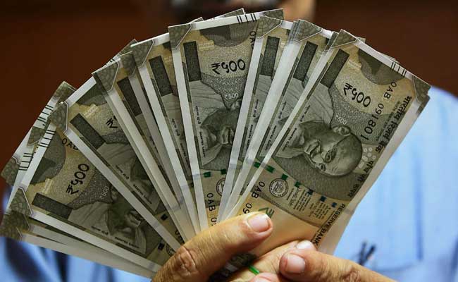 <b>understanding-the-real-tax-burden-of-india’s-middle-class:-a-closer-look</b>