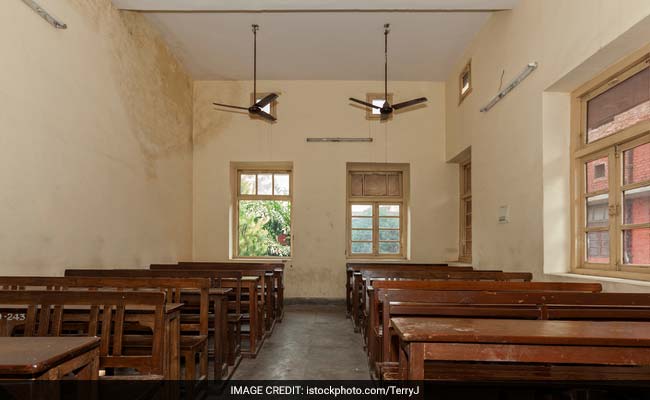 <b>disturbing-allegations-of-sexual-assault-at-tamil-nadu-government-school:-teachers-arrested</b>