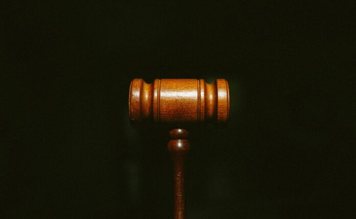 <b>us-federal-court-blocks-deportation-of-indian-student-amid-visa-controversy</b>