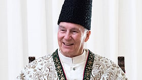 <b>شیعہ-مذہبی-رہنما-آغا-خان-چہارم-کا-پرتگال-میں-انتقال:-ایک-تاریخی-لمحہ</b>